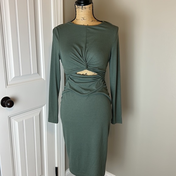 SHEIN Dresses & Skirts - Shein Maternity Dress size 4